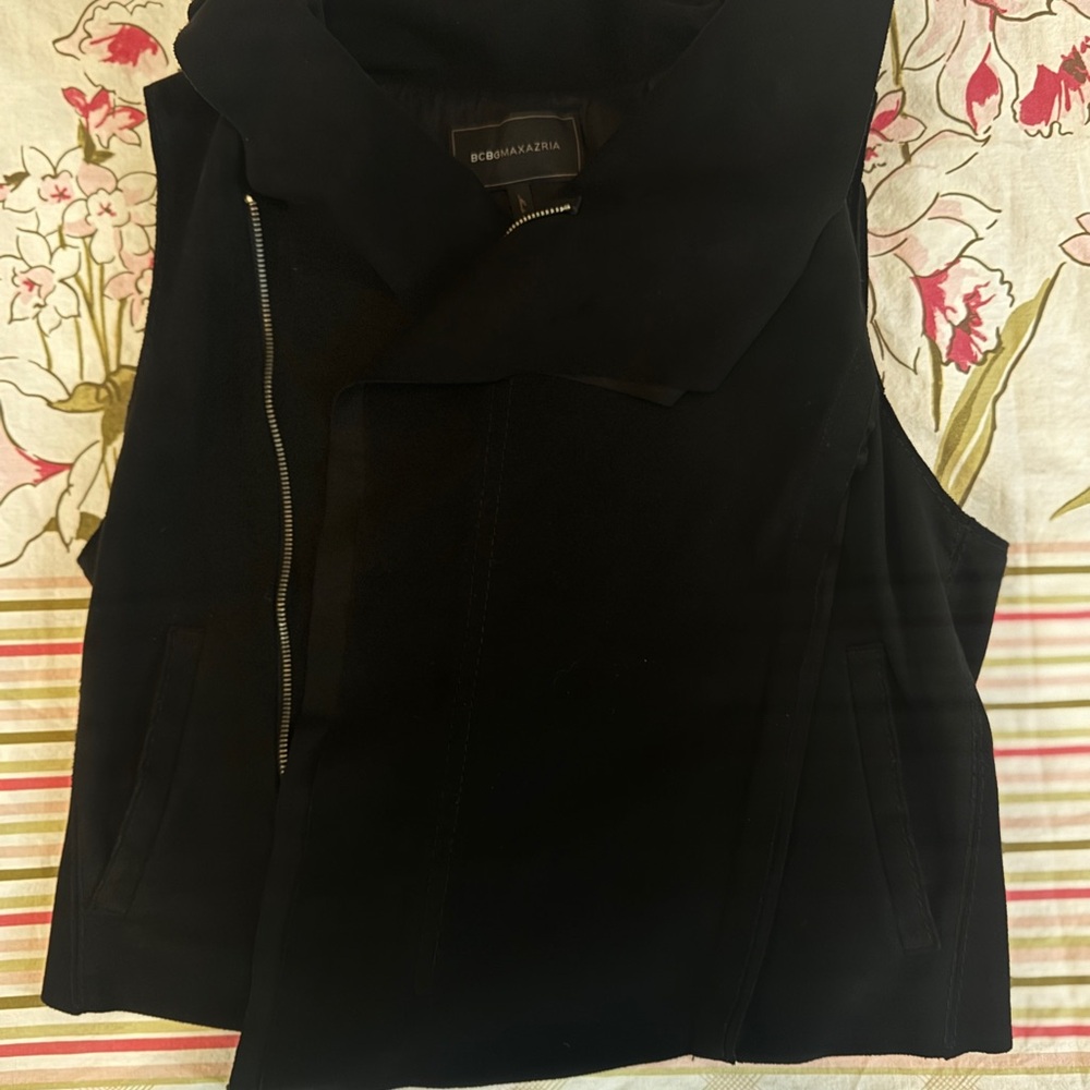 BCBGMaxAzria Black Women's Vest